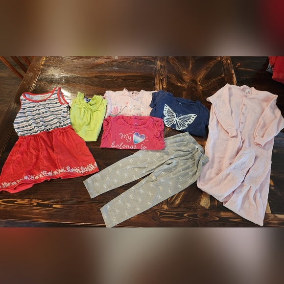 Girls Clothing Lot! Sz 5 - Picture 1 of 4